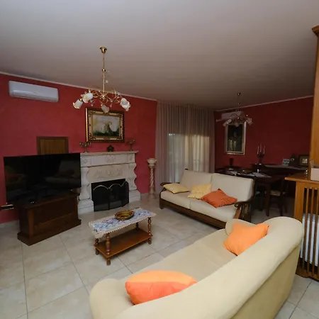 Casa Mauro Feriehus Paestum